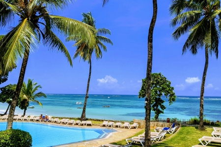 🌴 Odkryj magiczne wybrzeże Kenii! 🏝✨